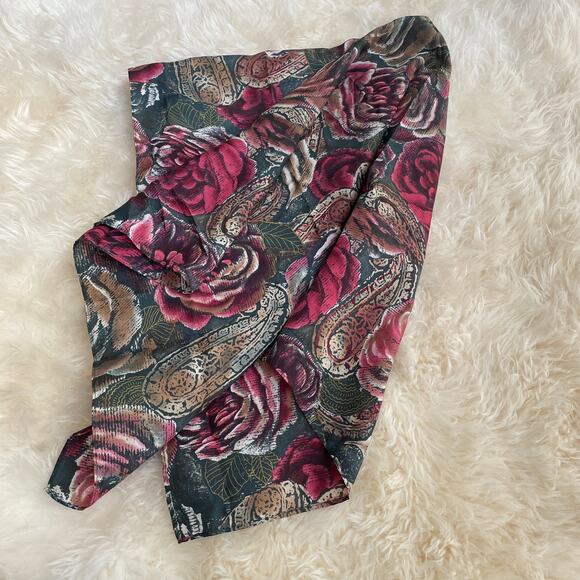 10-Piece Vintage Scarf Lot | Silk, Italy, Japan, Echo, Hand-Rolled, Rare Mix - Picture 10 of 16